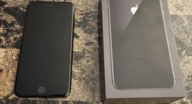 Good
													Apple iPhone 8 Plus - AT&T, Gray, 256 GB, A1897, GSM, photo 4 of 6