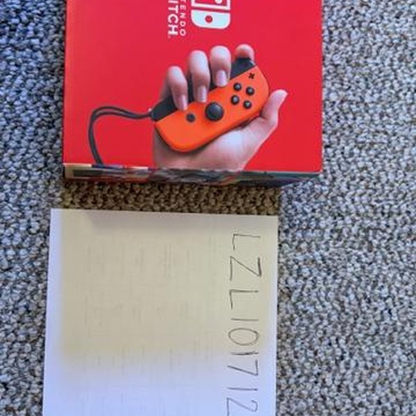 Nintendo Switch - 32 GB, Red & Blue