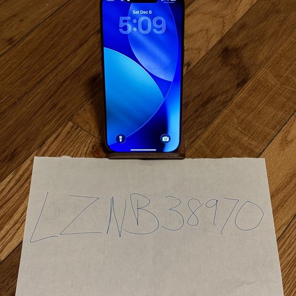 Apple iPhone 16 Pro - Unlocked, 256 GB, Desert, A3083