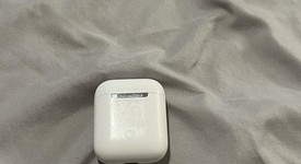 Used
													Apple AirPods 1st Gen - Lightning Case, photo 2 of 8