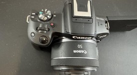 Mint
													Canon EOS R50 - Black, photo 4 of 5