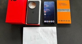Mint
													OnePlus 13 - Unlocked, Black Eclipse, 512 GB, 16 GB, photo 1 of 11
