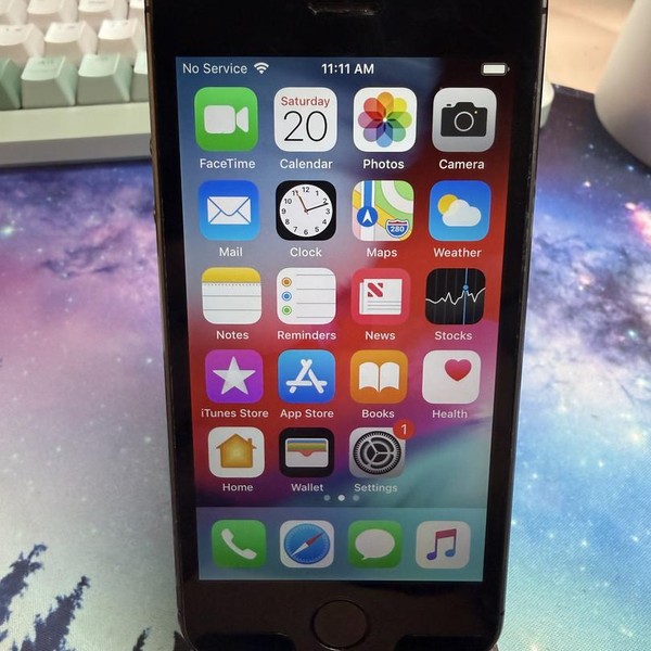 Apple iPhone 5S - Straight Talk, 16 GB, Grey, A1453, CDMA