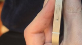 Good
													Apple iPhone 12 - Unlocked, White, 64 GB, A2172, photo 5 of 13