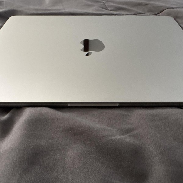 MacBook Air 2025 (M4) - 13 inch - 256 GB, Silver, 16 GB, Apple M4