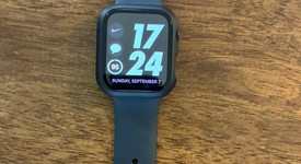 Good
													Apple Watch SE 2nd Gen 44mm - Unlocked, Midnight, A2727 - Cellular, Aluminum, photo 4 of 5
