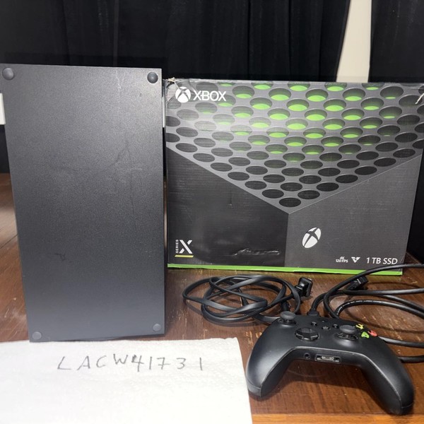 Xbox Series X (2020) - 1 TB, Black, standard
