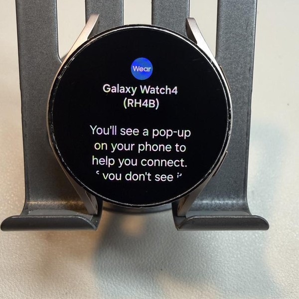 Samsung Galaxy Watch4 - Wi-Fi, Gold, 40mm