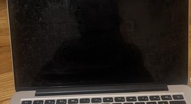 Good
													MacBook Pro 2015 (Retina) - 13" - Silver, 256 GB, 8 GB, photo 5 of 9