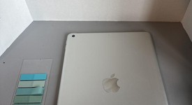 Good
													Apple iPad 9th Gen - Wi-Fi, Silver, 64 GB, A2602, photo 3 of 6