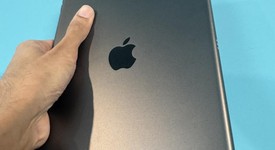 Mint
													Apple iPad 8th Gen - Wi-Fi, Gray, 128 GB, A2270, photo 3 of 7