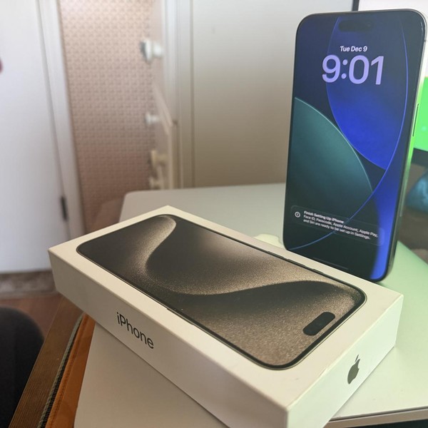 Apple iPhone 15 Pro Max - AT&T, 256 GB, Natural, A2849