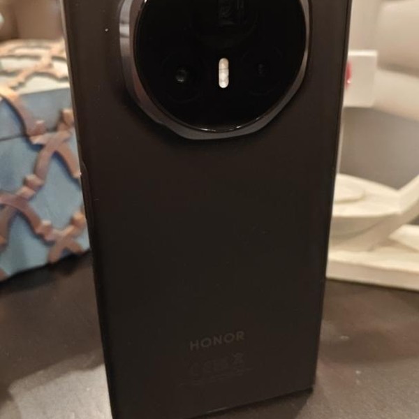 Honor Magic V3 - Unlocked Non-US, 512 GB, Black, 12 GB