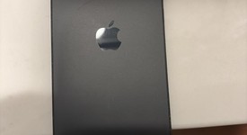 Good
													Apple iPhone 16e - Verizon, Black, 128 GB, A3212, photo 2 of 9