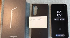 Mint
													Samsung Galaxy S25 - Unlocked, Blueblack, 256 GB, 12 GB, SM-S931U1, photo 2 of 10