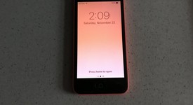 Good
													Apple iPhone 5C - Straight Talk, Red, 16 GB, photo 2 of 4