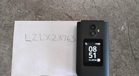 Mint
													TCL Flip Phone, photo 3 of 4