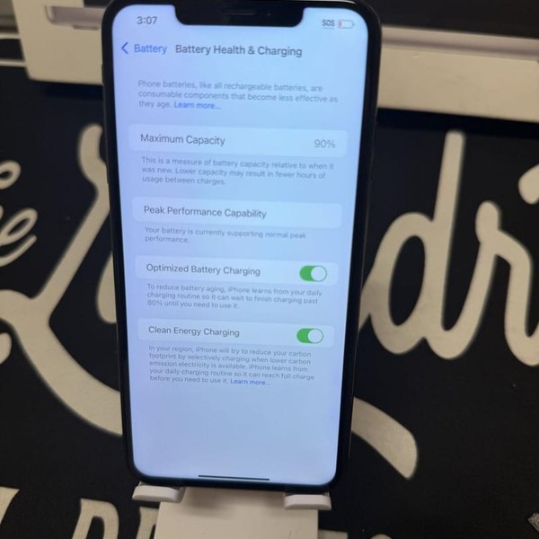 Apple iPhone Xs Max - Unlocked, 256 GB, Gray, A1921