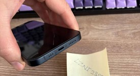 Mint
													Apple iPhone 13 - Unlocked, Midnight, 128 GB, A2482, photo 4 of 8