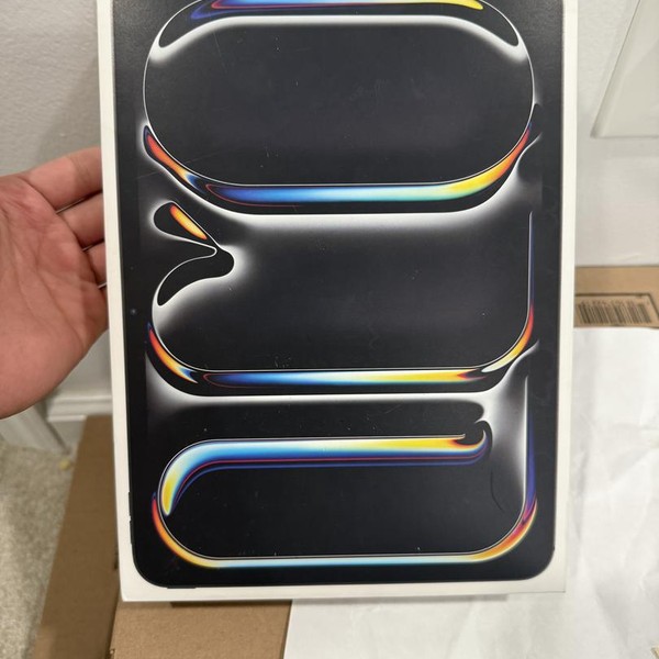 Apple iPad Pro 11 inch (M5) 2025 - Wi-Fi, 256 GB, Space Black, Apple M5 9-Core, A3357, Standard Glass