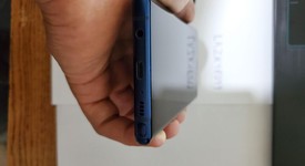Good
													Samsung Galaxy Note 9 - Unlocked, Blue, 128 GB, 6 GB, SM-N960U1, photo 3 of 7