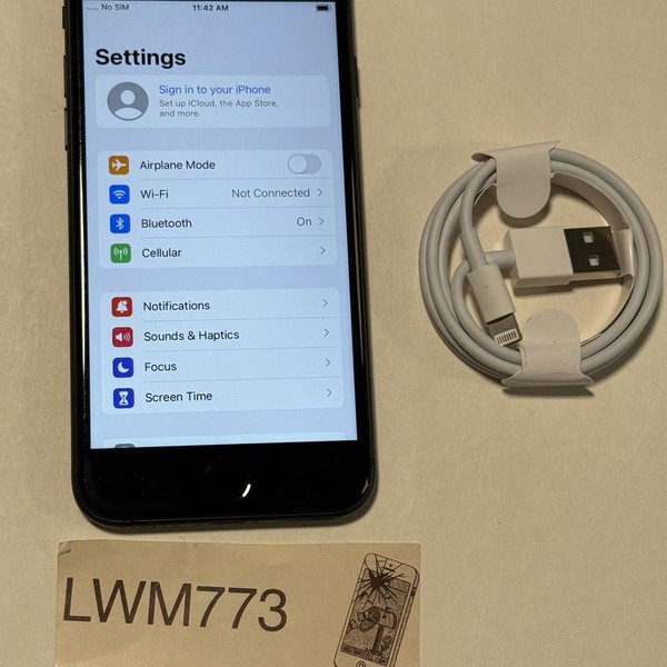 Apple iPhone SE 2nd Gen 2020 - Unlocked, 64 GB, Black, A2275