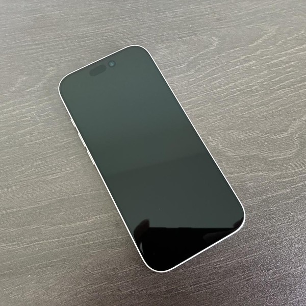 Apple iPhone 17 - Unlocked, 256 GB, White, A3258
