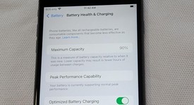 Good
													Apple iPhone 8 Plus - AT&T, Gray, 256 GB, A1897, GSM, photo 3 of 4