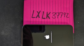 Mint
													Apple iPhone 15 Pro - Unlocked, Natural, 256 GB, A2848, photo 4 of 5
