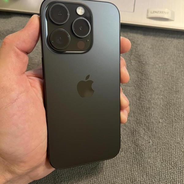 Apple iPhone 15 Pro - Unlocked, 256 GB, Black, A2848