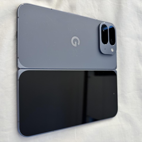 Google Pixel 10 Pro Fold - Unlocked, 256 GB, Moonstone, GU0NP