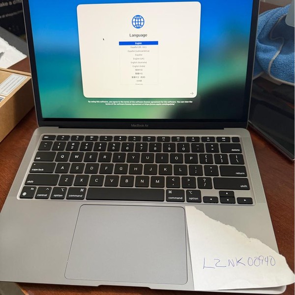 MacBook Air 2020 - 13 inch - 256 GB, Gray, 8 GB, Apple M1