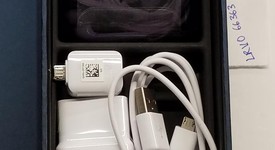 Mint
													Samsung Galaxy S7 - Unlocked, Black, 32 GB, SM-G930U, photo 4 of 5