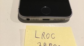 Fair
													Apple iPhone SE 1st Gen 2016 - AT&T, Grey, 16 GB, A1662, photo 2 of 10