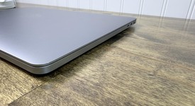 Fair
													MacBook Pro 2018 (With Touch Bar) - 13" - I7, Gray, 512 GB, 16 GB, photo 5 of 8