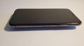 Good
													Apple iPhone X - Unlocked, Gray, 64 GB, A1901, GSM, photo 5 of 10