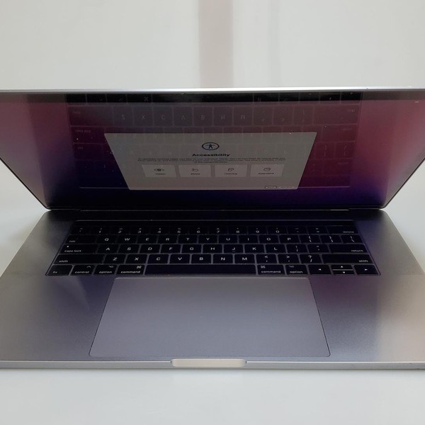 MacBook Pro 2016 (With Touch Bar) - 15 inch - 512 GB, Gray, 16 GB