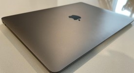 Good
													MacBook Air 2020 - 13" - Apple M1, Gray, 256 GB, 8 GB, photo 4 of 7