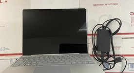 Good
													Microsoft Surface Laptop Go - I5, Platinum, 256 GB, 8 GB, photo 1 of 10