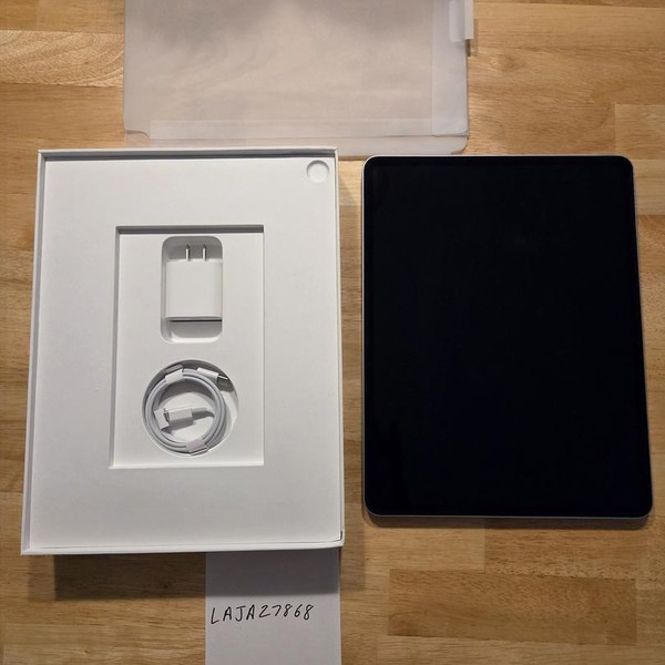 Apple iPad Air 13 inch (M3) 2025 - Wi-Fi, 128 GB, Purple