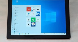 Fair
													Microsoft Surface Go - Wi-Fi, Silver, 64 GB, 4 GB, photo 1 of 5