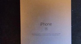 Good
													Apple iPhone SE 1st Gen 2016 - Unlocked, Silver, 32 GB, A1662, photo 5 of 5