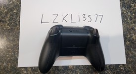 Good
													Xbox One X (2017) - Black, Standard, photo 5 of 5
