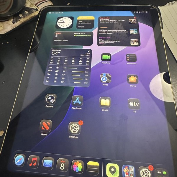 Apple iPad 11th Gen - Wi-Fi, 128 GB, Yellow, A3354