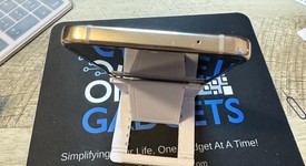 Good
													Samsung Galaxy Z Flip4 5G - Unlocked, Rose Gold, 512 GB, 8 GB, SM-F721U1, photo 6 of 6