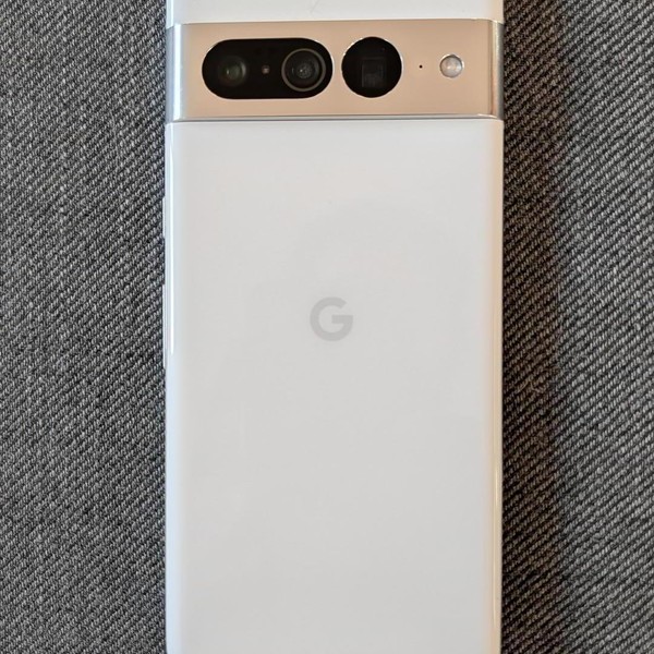 Google Pixel 7 Pro - Unlocked, 128 GB, Snow, 12 GB, GE2AE