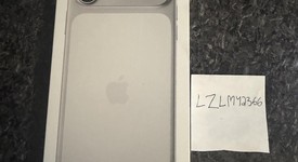 Mint
													Apple iPhone 17 Pro Max - Unlocked, Silver, 512 GB, A3257, photo 1 of 9