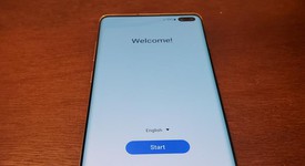 Good
													Samsung Galaxy S10 Plus - T-Mobile, Ceramic White, 1 TB, 12 GB, SM-G975U, photo 1 of 3