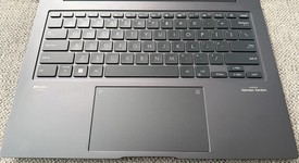 Good
													Asus Zenbook, photo 4 of 9