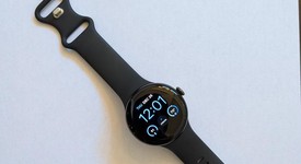 Good
													Google Pixel Watch 2 - Unlocked, Black, LTE, photo 1 of 9